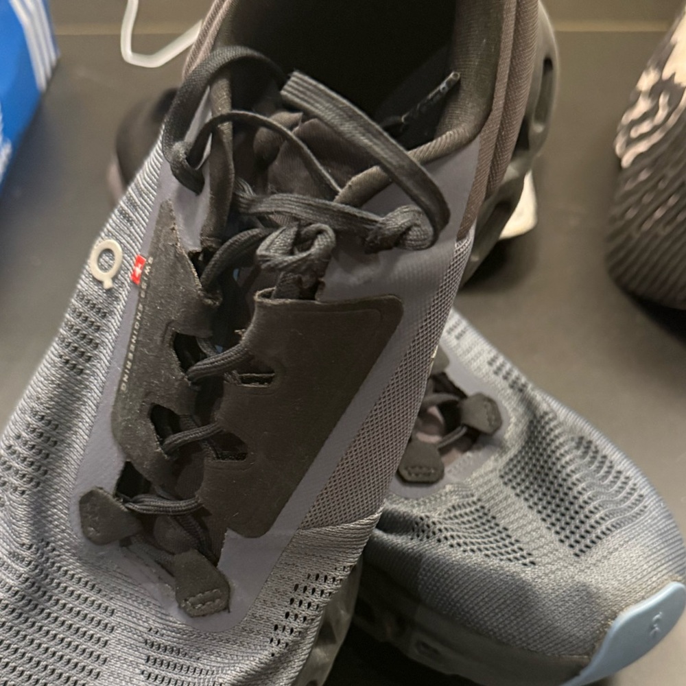 On Running Men's Black and Gray Athletic Shoes